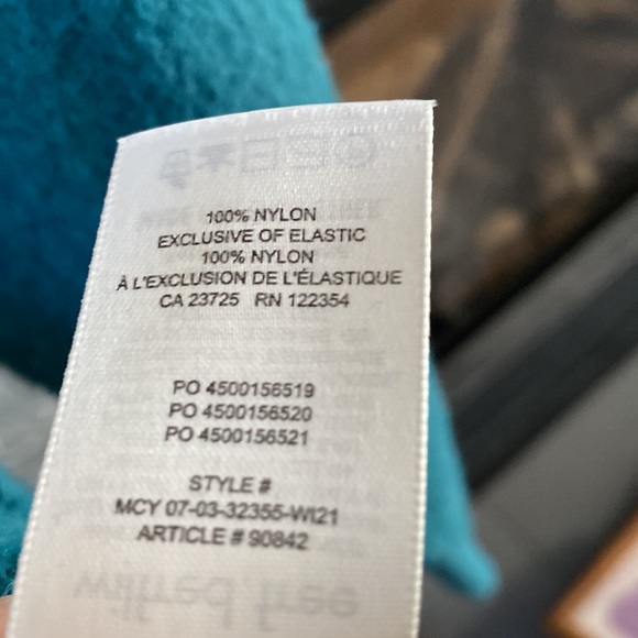 Hush knit V neck - Picture 5 of 6